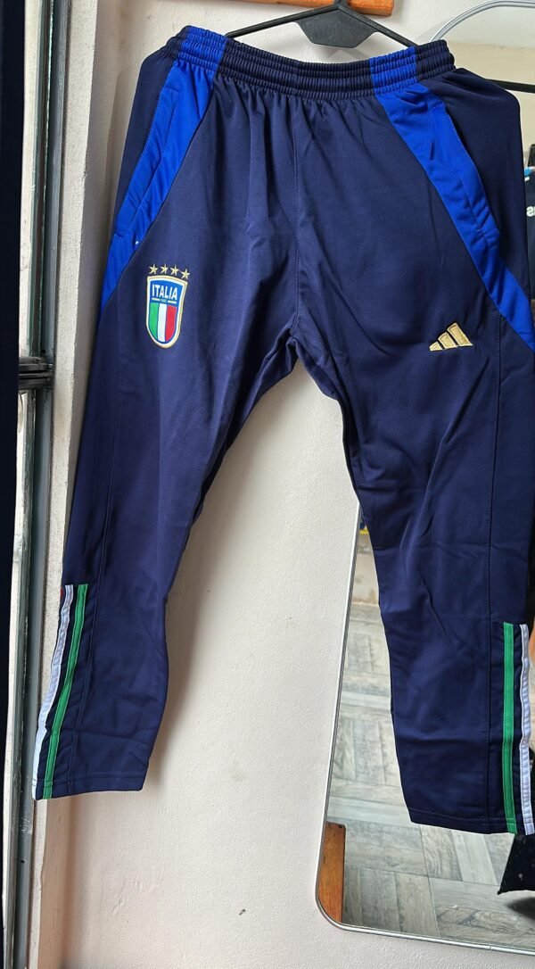 Conjunto Italia 2024 - Imagen 2