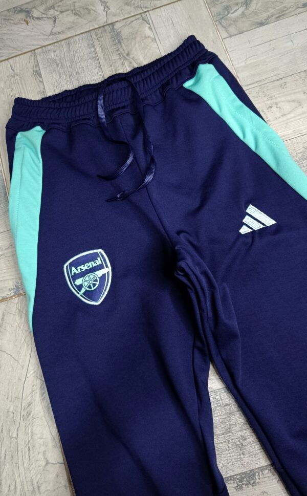 Jogging Arsenal 2025 - Imagen 3