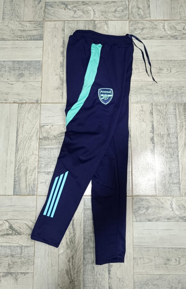 Jogging Arsenal 2025