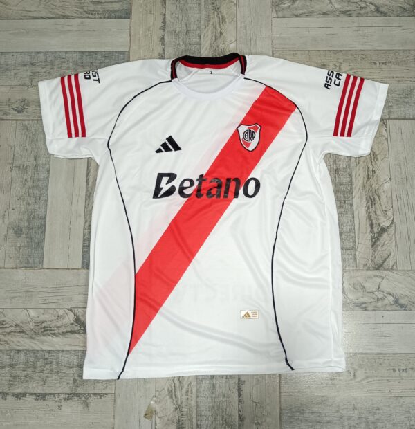 Camiseta River Plate 2025 talle especial