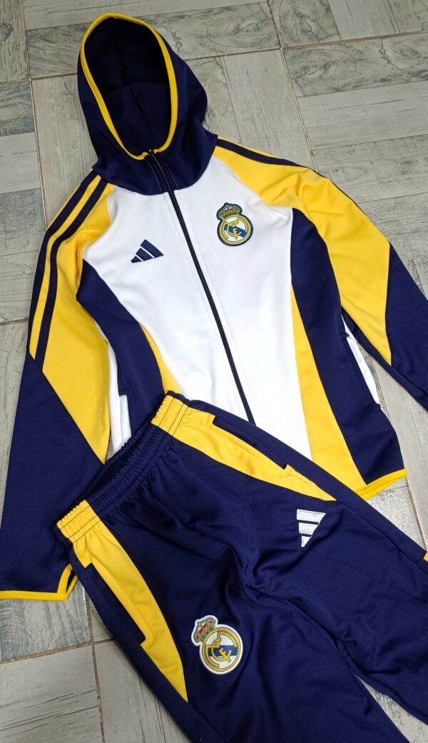 Conjunto Real Madrid 2025 niños - Imagen 2