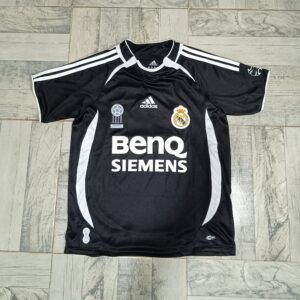 Camiseta Real Madrid 2006 suplente