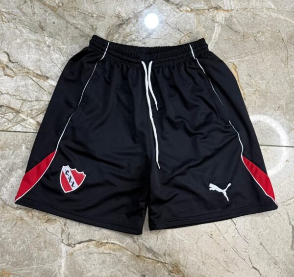 Bermuda Independiente 2025 negra