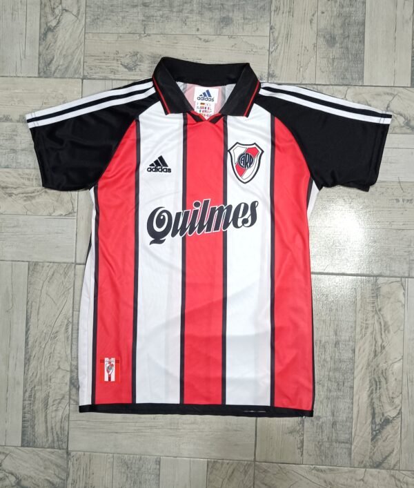 Camiseta River Plate 2001 tricolor