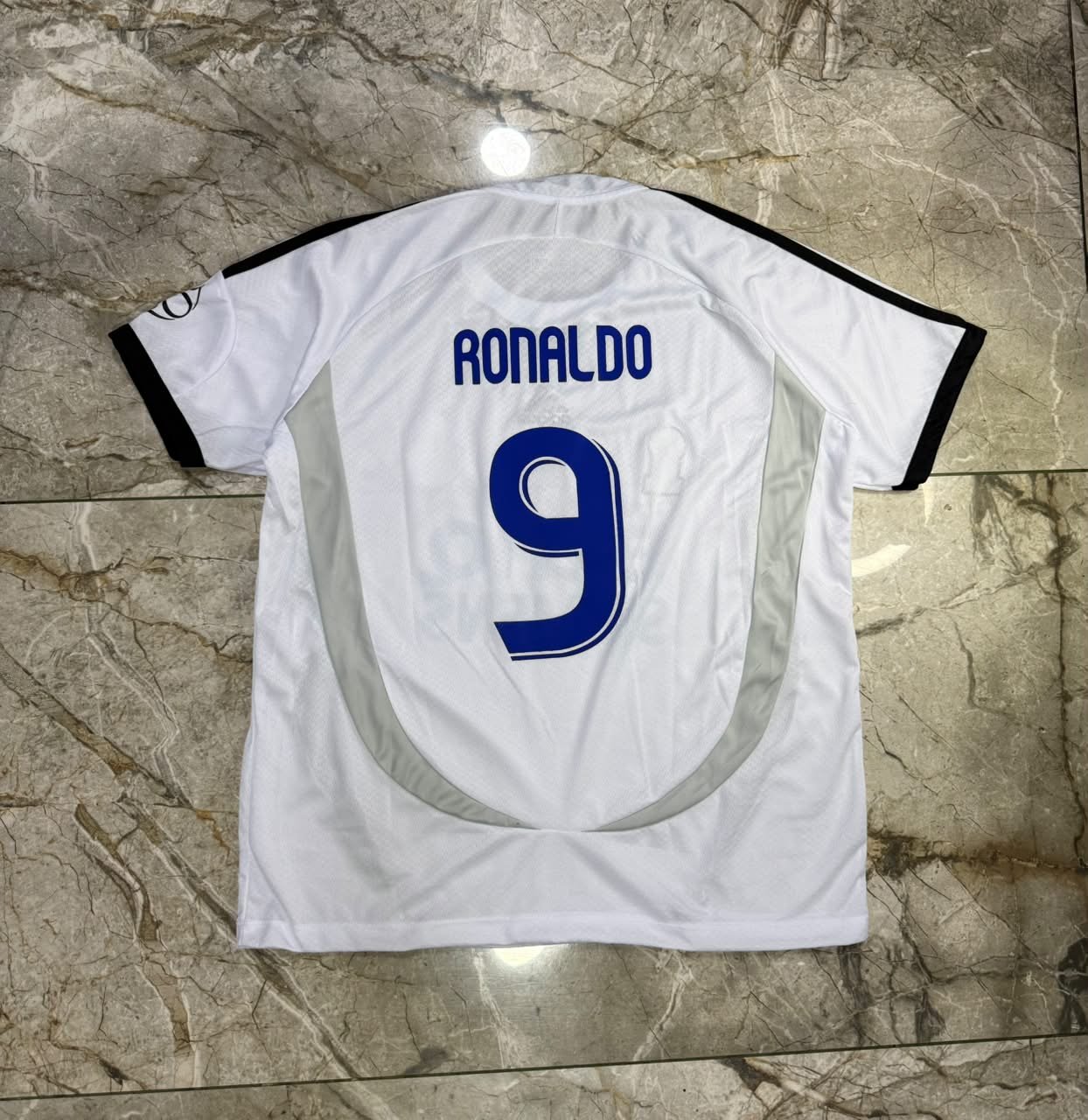 Camiseta Real Madrid 2006 TALLE ESPECIAL - Imagen 2