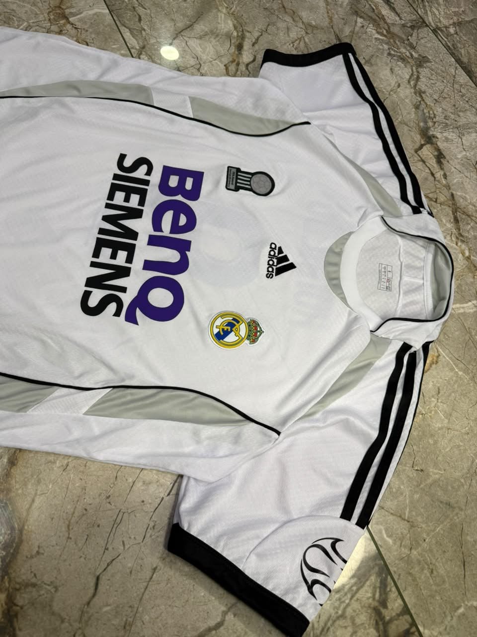 Camiseta Real Madrid 2006 TALLE ESPECIAL - Imagen 3